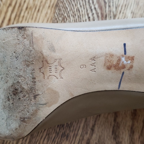 (9) Amalfi Made in Italy Neutral Tone Pointy Toe Leather Heels Formal Ocassion - Picture 11 of 16